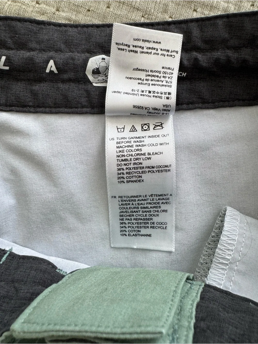 VISSLA Cheater Five Men’s 30 Waist Board Shorts